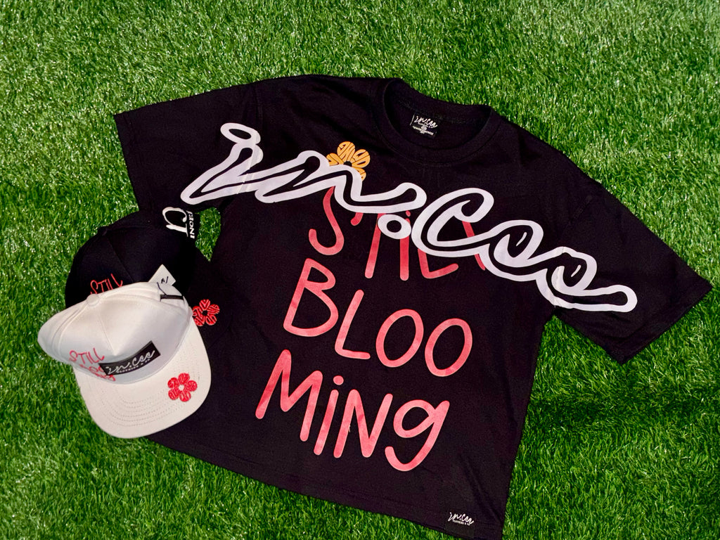 Still Blooming Tee (Black)