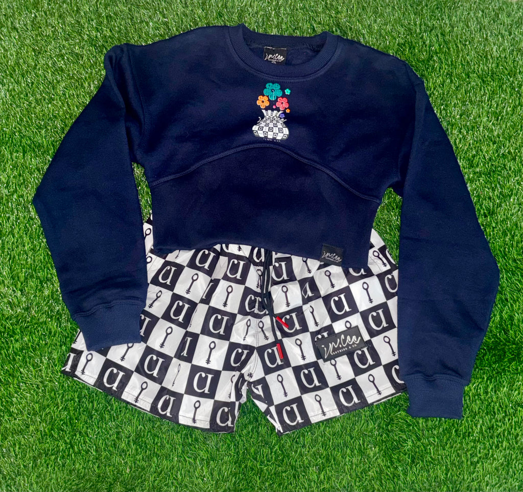 Still Blooming (W) Crop Sweater