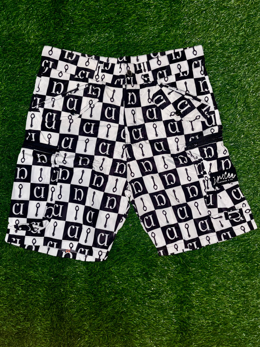 Signature Checkerboard Print Cargo Shorts